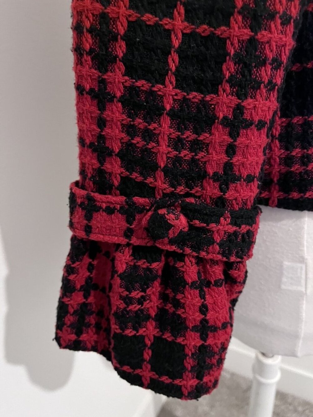 Oleg Cassini Vintage Plaid Wool Blend Lady Jacket Size M Jackie O Style Red Blk - Picture 10 of 14